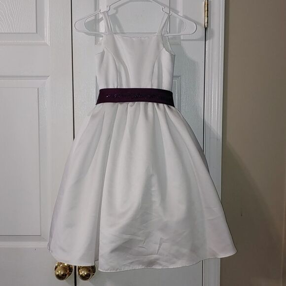 David's Bridal All-over satin tea-length ball gown flower girl  dress Sz 6 - Picture 1 of 11